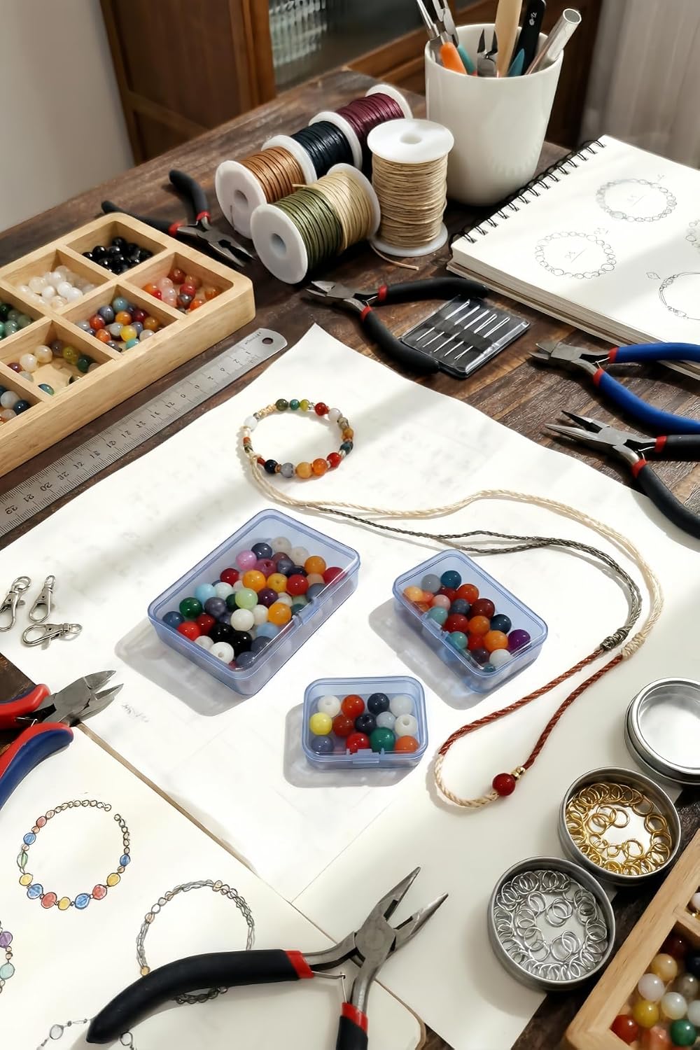 LJY 28 Plastic Boxes, 3 Sizes for Model Parts